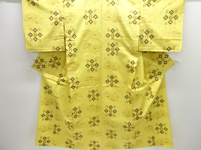 未使用品　鶴に絣柄織り出し手織り紬単衣着物